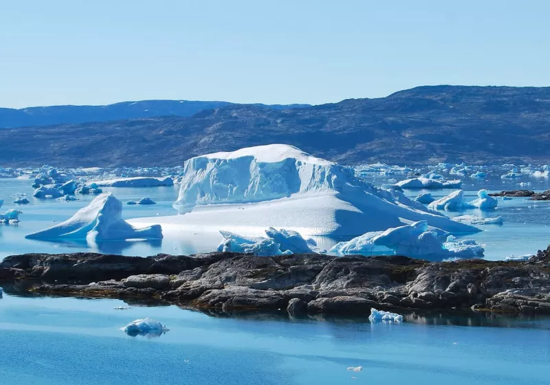 NASA's bleeding-edge radar captures detailed imaging of a secret Cold War base under Greenland's receding ice sheet