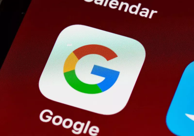 New Google app feature injects search links into third-party websites