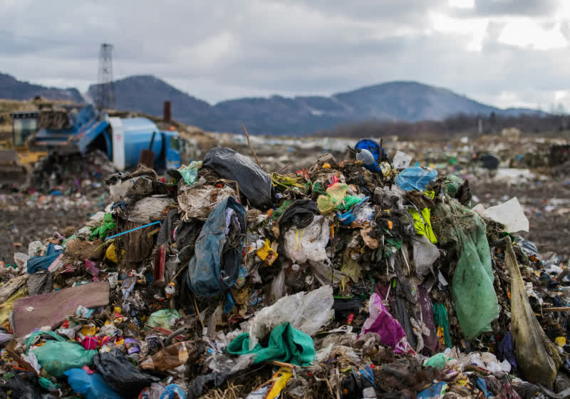 Man narrows landfill search for $771 million Bitcoin hard drive with "finely tuned" plan