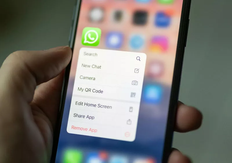 WhatsApp can now be set as the default messaging and calling app on iPhone
