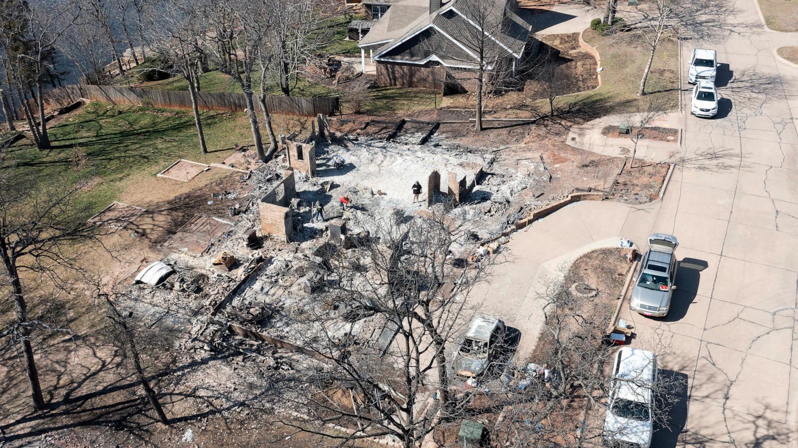 High winds continue to threaten Oklahoma after wildfires destroyed and damaged hundreds of homes