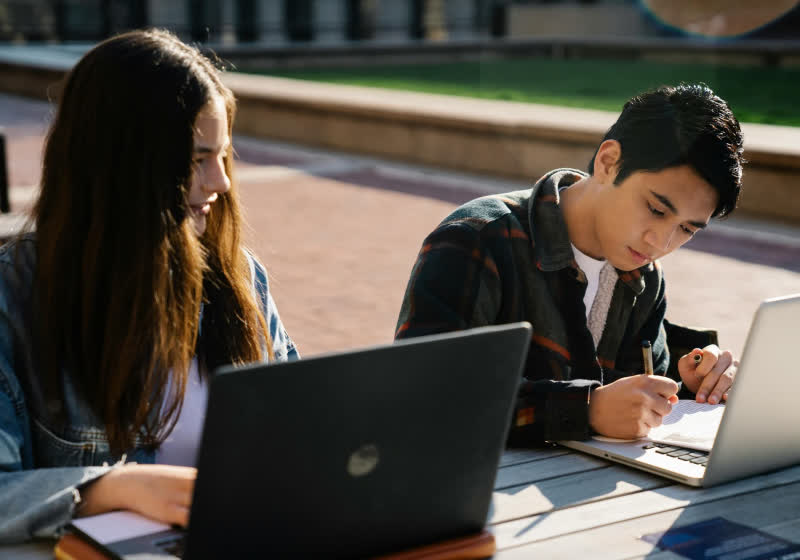 Google offers free Gemini AI tools and 2TB storage to US college students