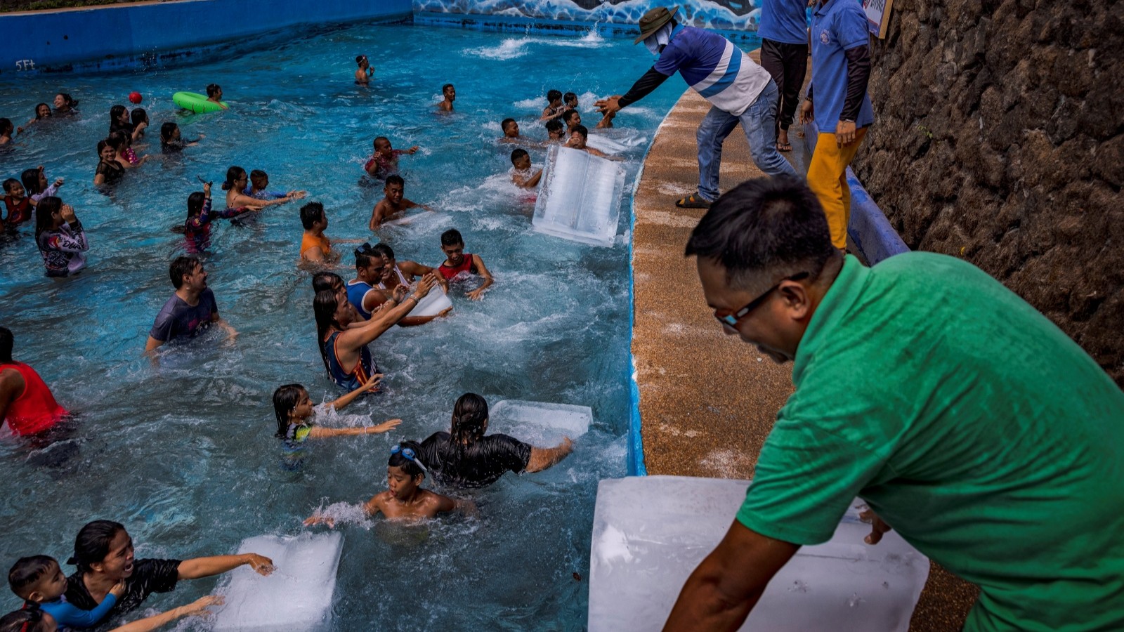 The world is heating up. How much can our bodies handle?