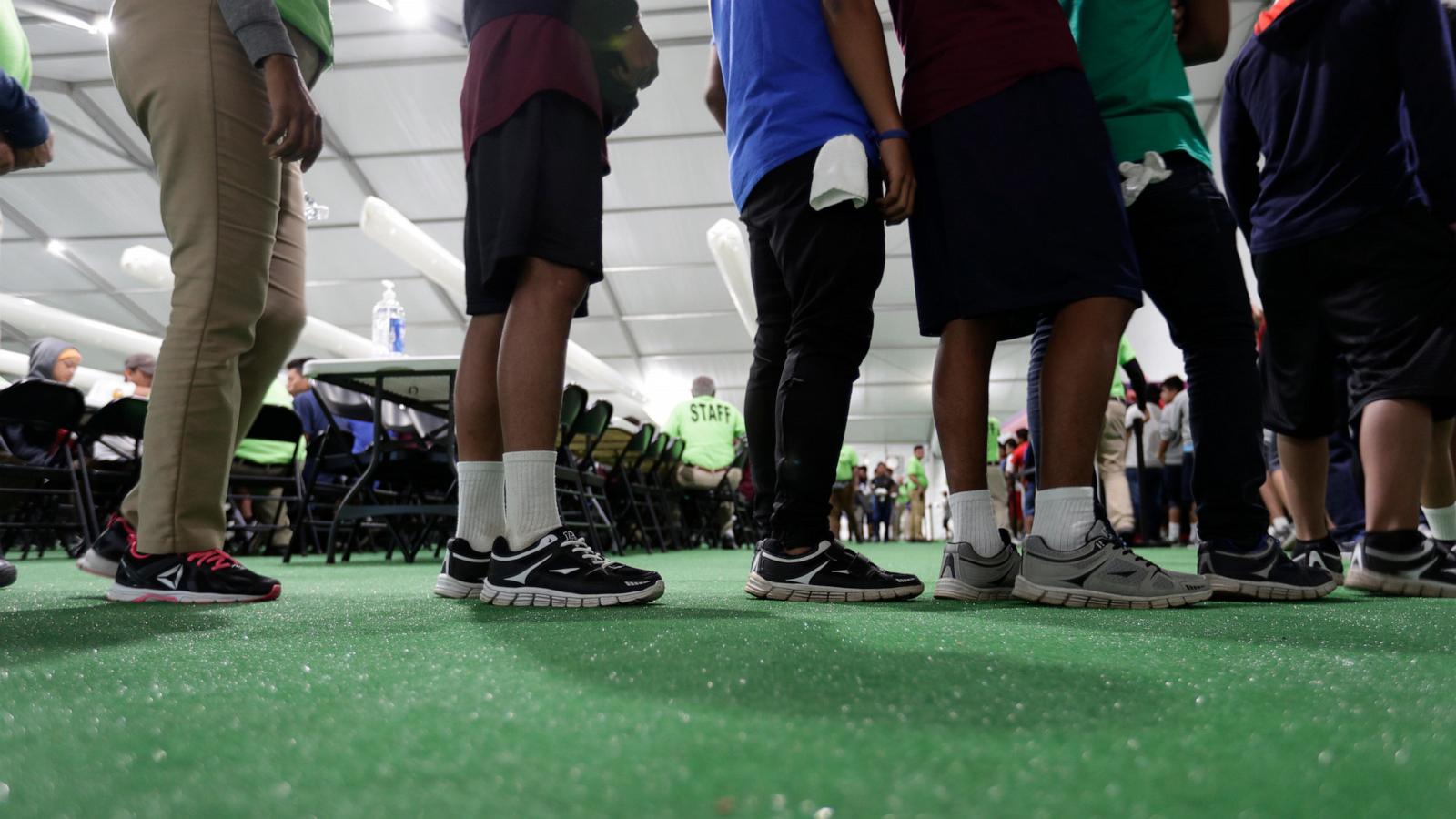 US judge orders Trump administration to restore legal aid to unaccompanied migrant children
