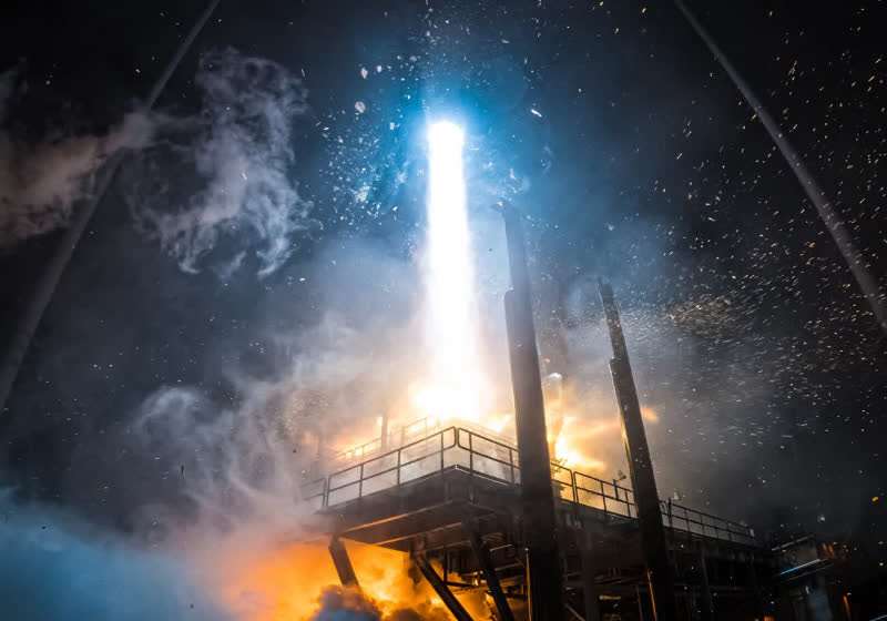 Former Google CEO Eric Schmidt wants to put data centers in space
