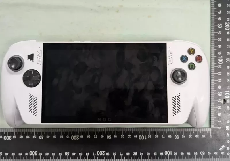 First look at Asus ROG Ally 2 and Microsoft's Project Kennan handheld