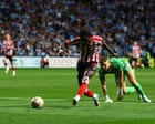 Mayenda punishes huge Coventry error to put Sunderland on top in playoff