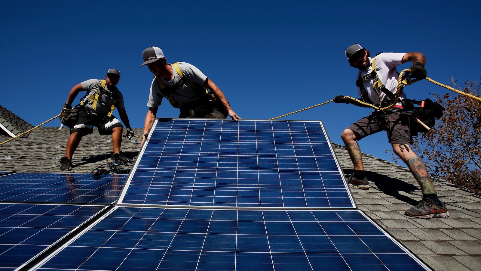 Solar grants held hostage in Pennsylvania legislature — as demand soars