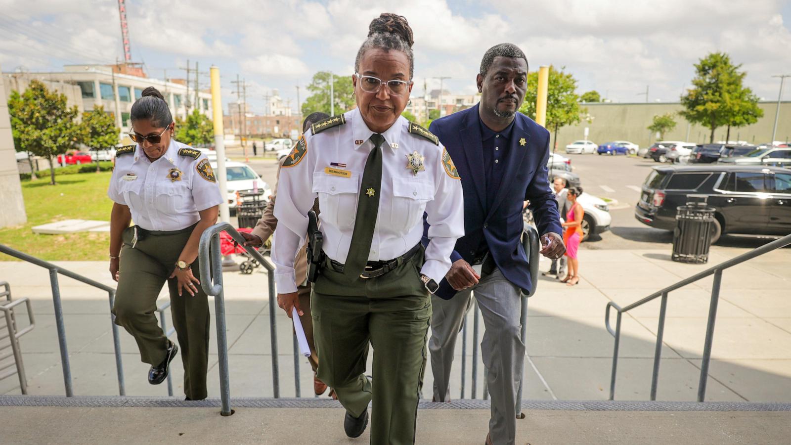 Sheriff says 'defective' locks were a key factor in Louisiana jailbreak by 10 men