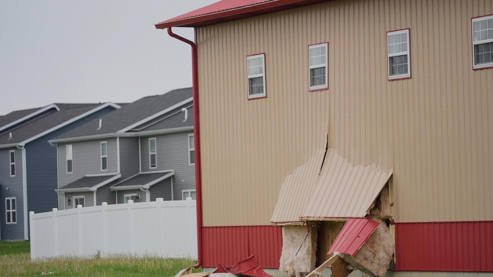 Driver who killed 4 in Illinois after-school camp crash may have had health emergency