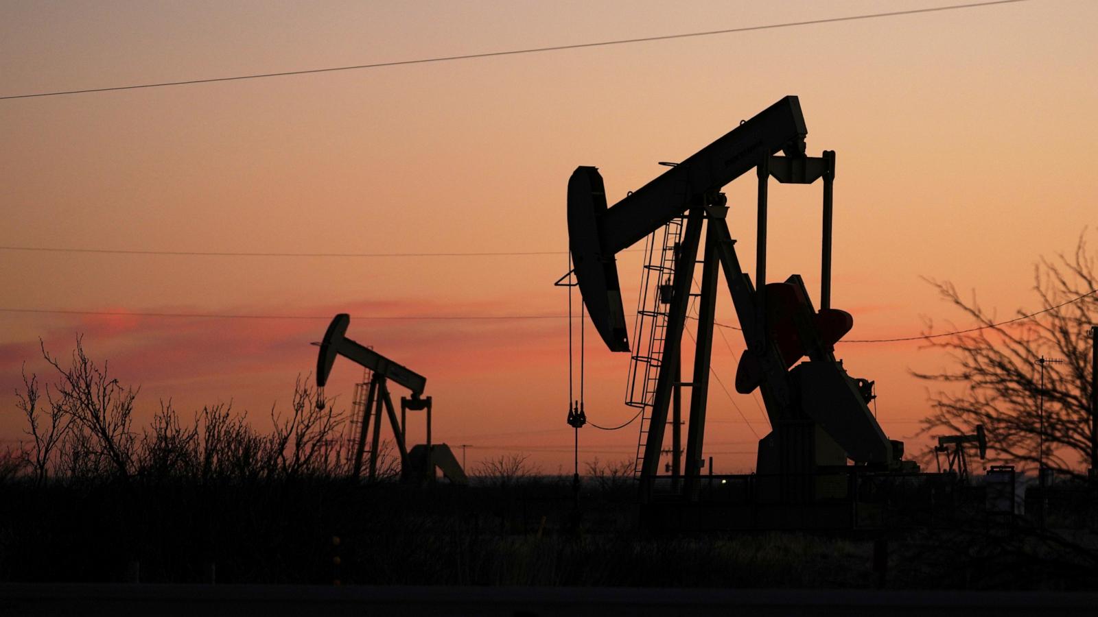 New Mexico appeals court rejects lawsuit against oil and gas regulators