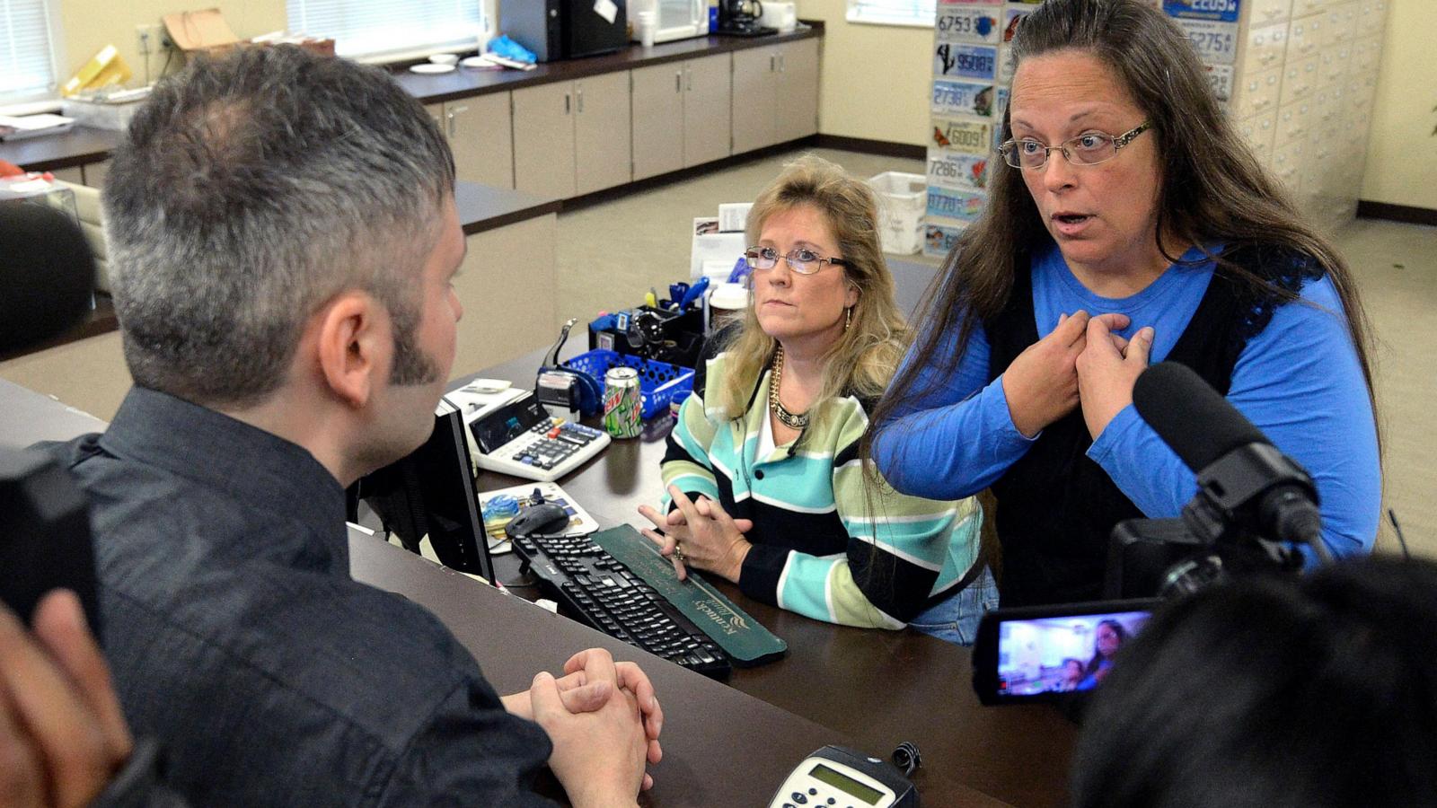 Clerk who denied same-sex marriage licenses in 2015 is still fighting Supreme Court's ruling