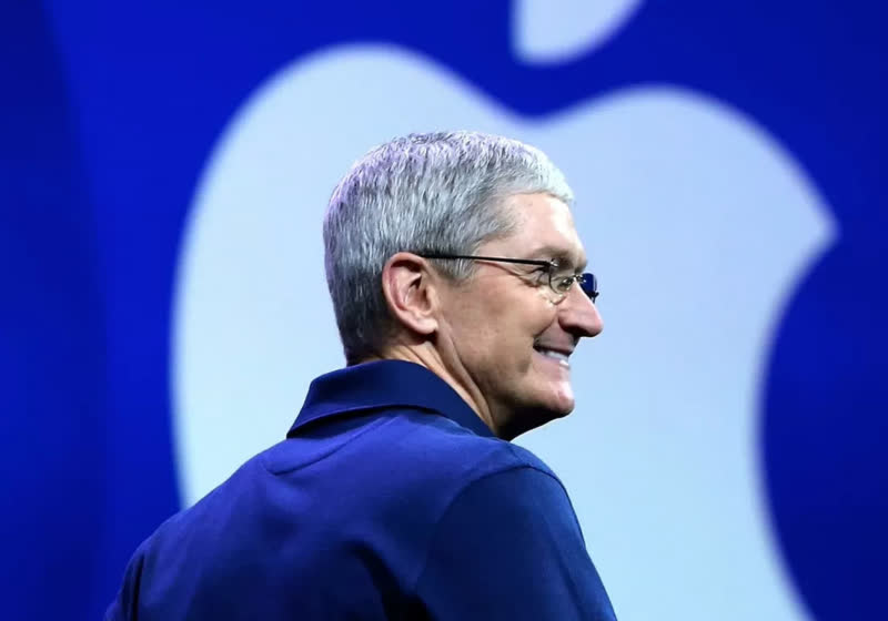 Apple ships 3 billionth iPhone as quarterly revenue jumps 10% – its biggest growth since 2021