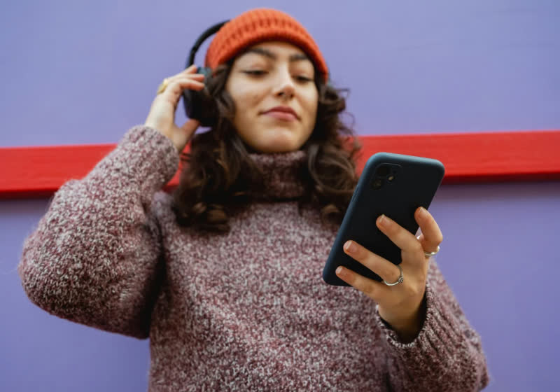 Spotify rolls out in-app messaging for music and podcast sharing