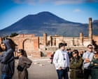 People reoccupied Pompeii after Vesuvius eruption, archaeologists find