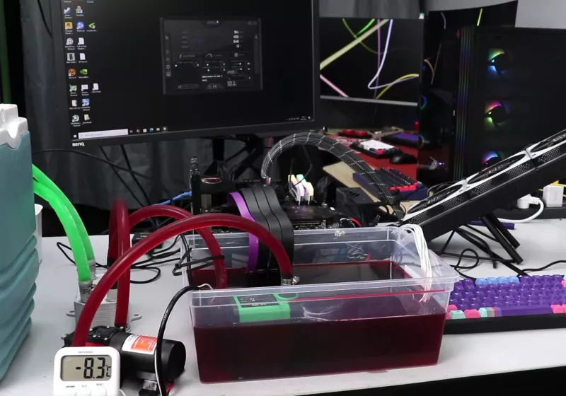 Modder dunks GeForce GPUs in transmission fluid to see how performance would improve