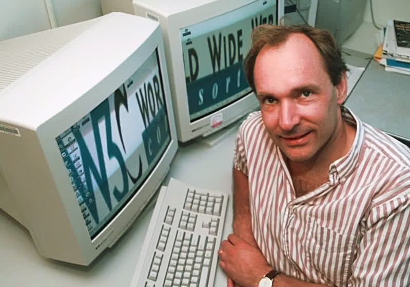 Tim Berners-Lee urges decentralized web to counter AI exploitation and ad-driven abuse