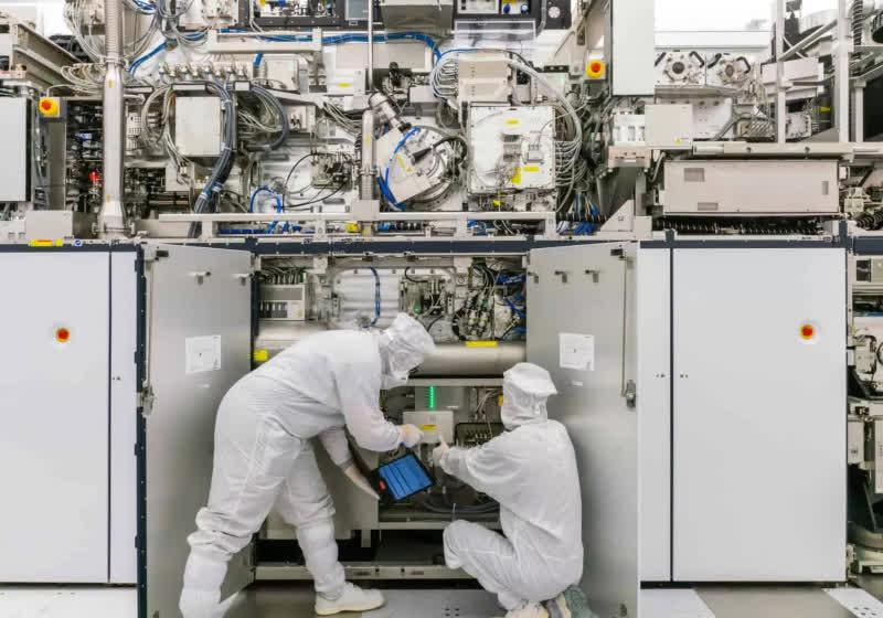 Reverse-engineering ASML isn't going great for China, engineers allegedly broke the machine trying