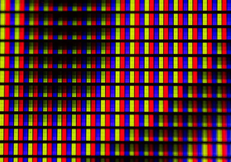 Scientists shrink light to create the tiniest pixel ever