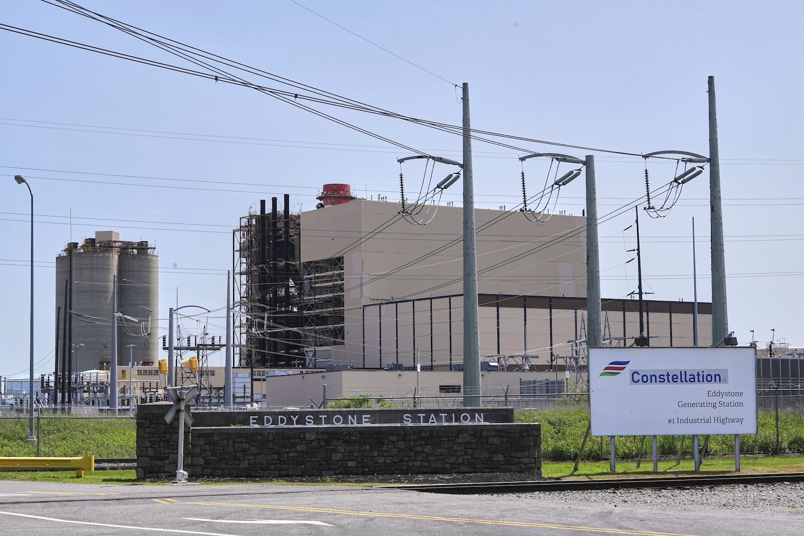 New England’s final coal plant shuts down years ahead of schedule