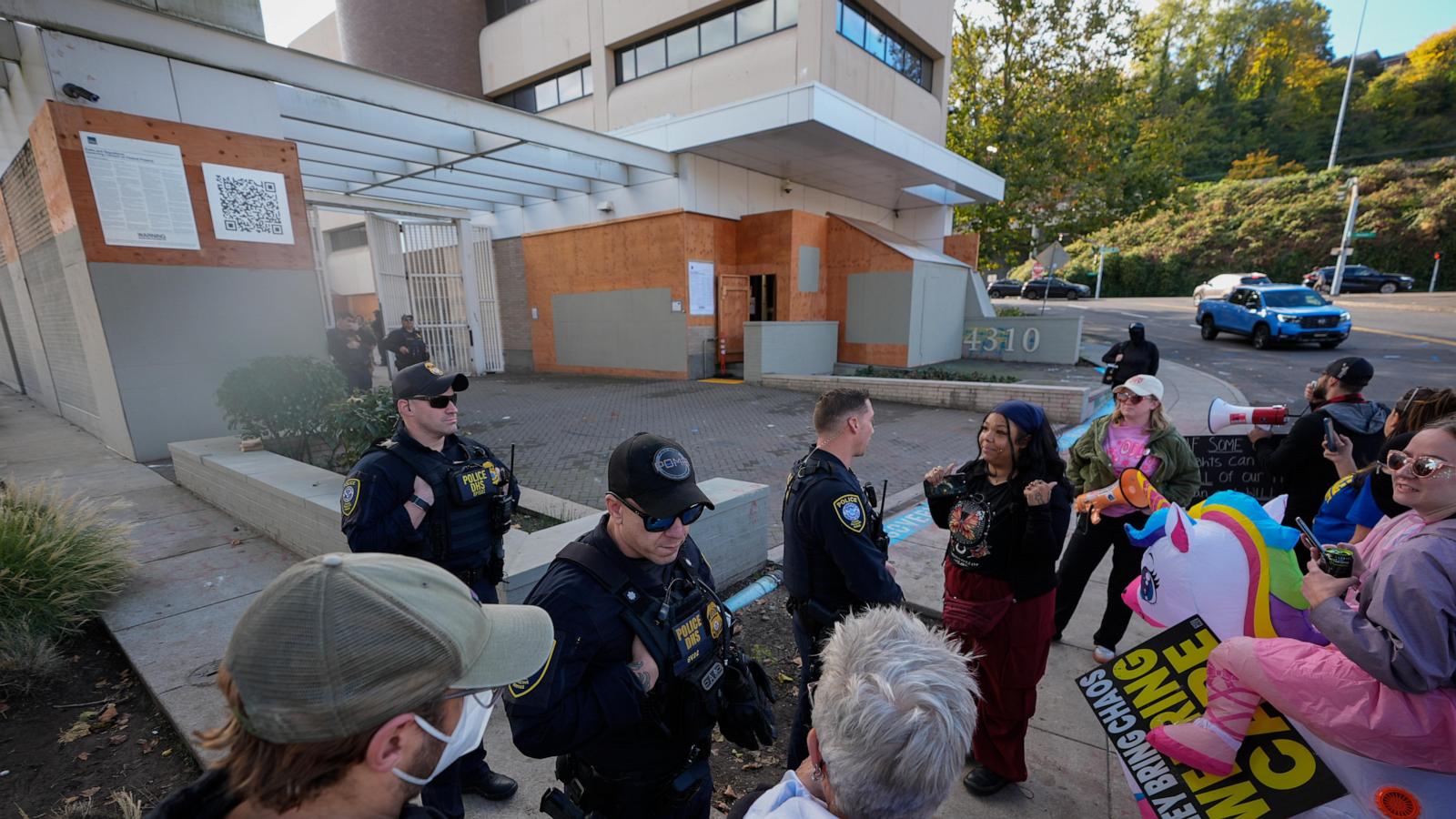 Federal trial to start over Trump's efforts to deploy the National Guard in Portland, Oregon