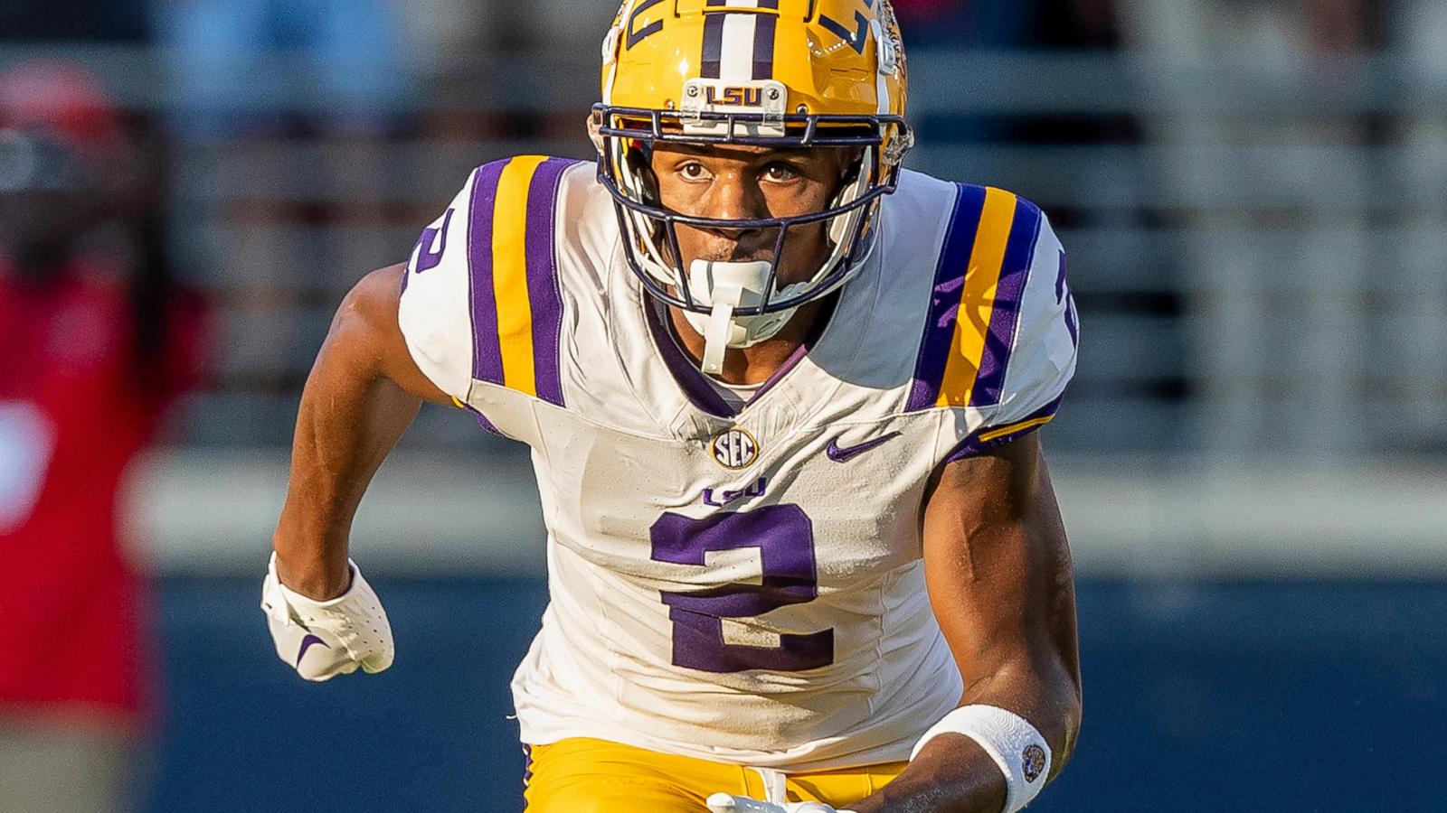What to know about former LSU receiver Kyren Lacy and new video of a fatal highway crash