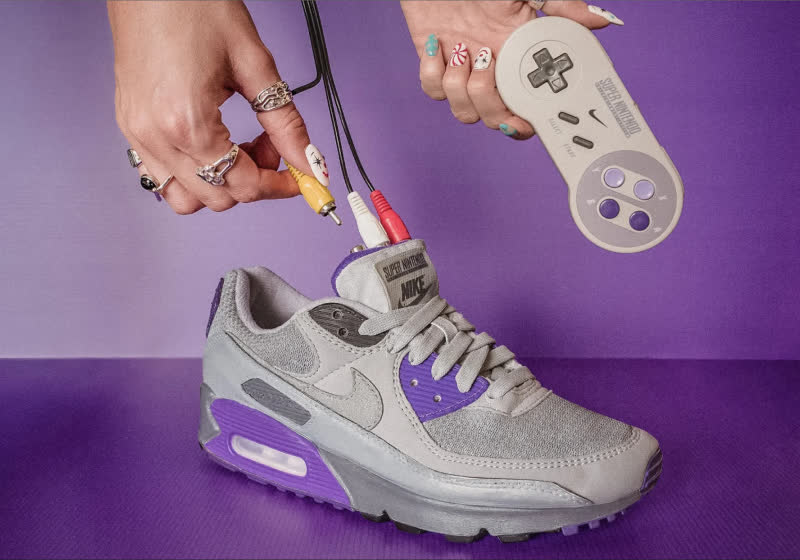 These wearable SNES-inspired Nike sneakers can play games from the classic console