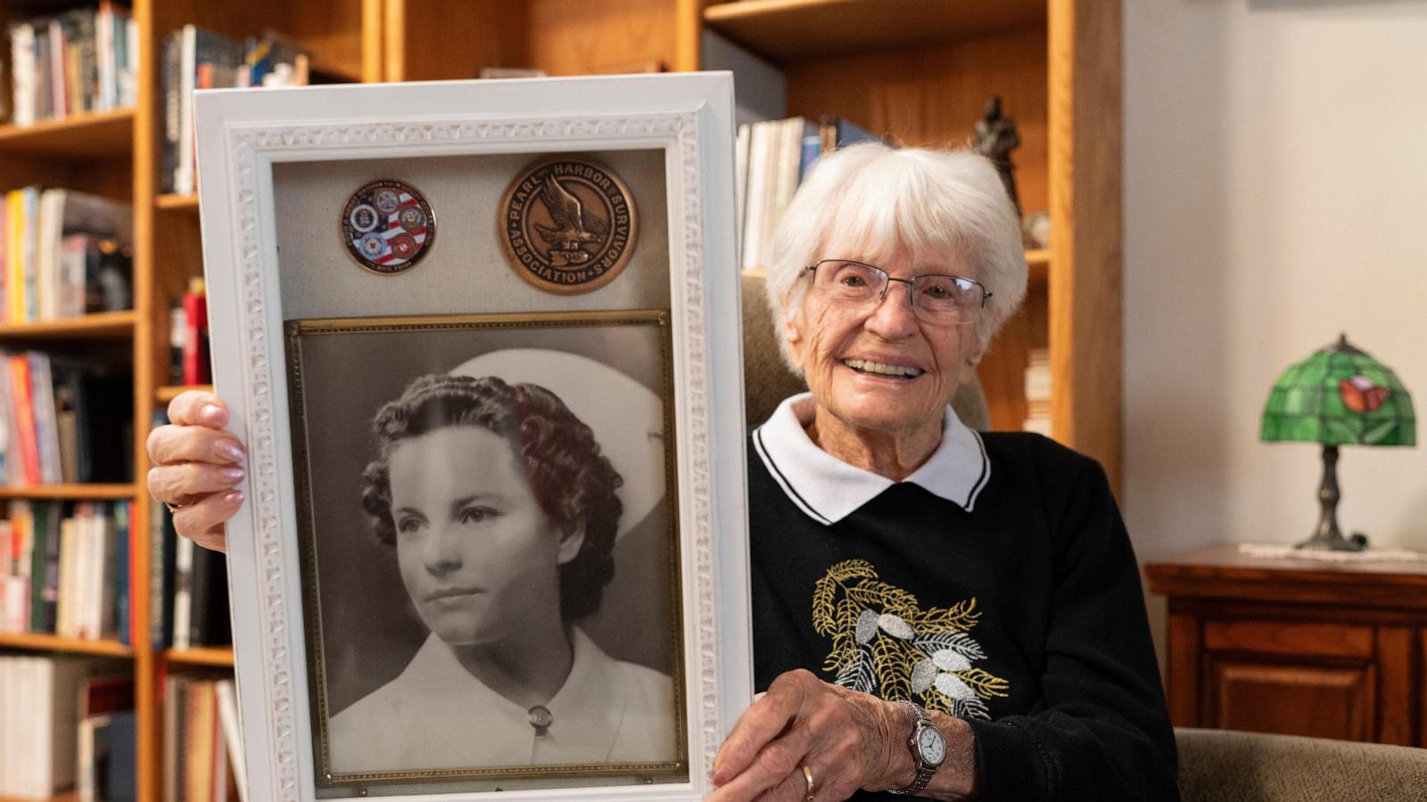 WWII nurses who dodged bullets deserve Congressional honor, lawmakers say