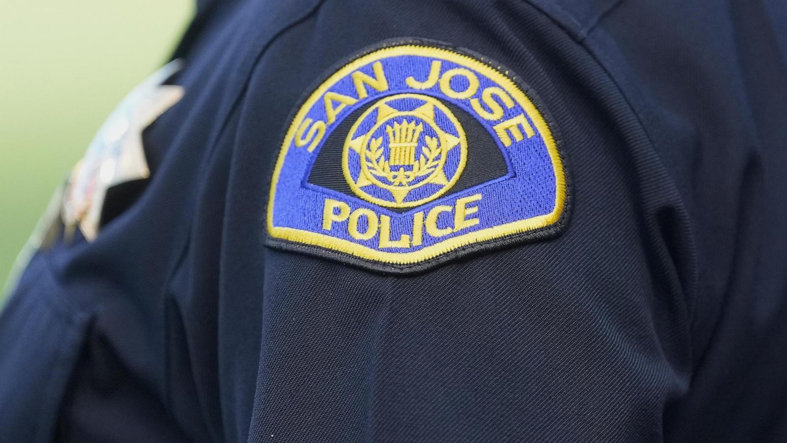 Shopping mall shooting wounds 2, prompts Black Friday evacuation in the Bay Area