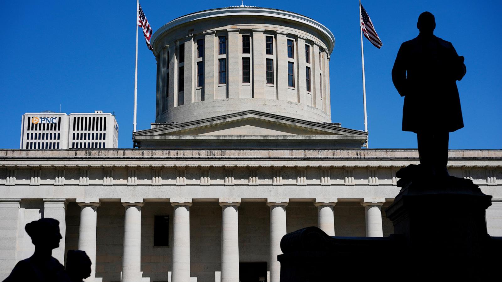 Appeals court sides with parent group in fight over Ohio school district’s pronoun policy