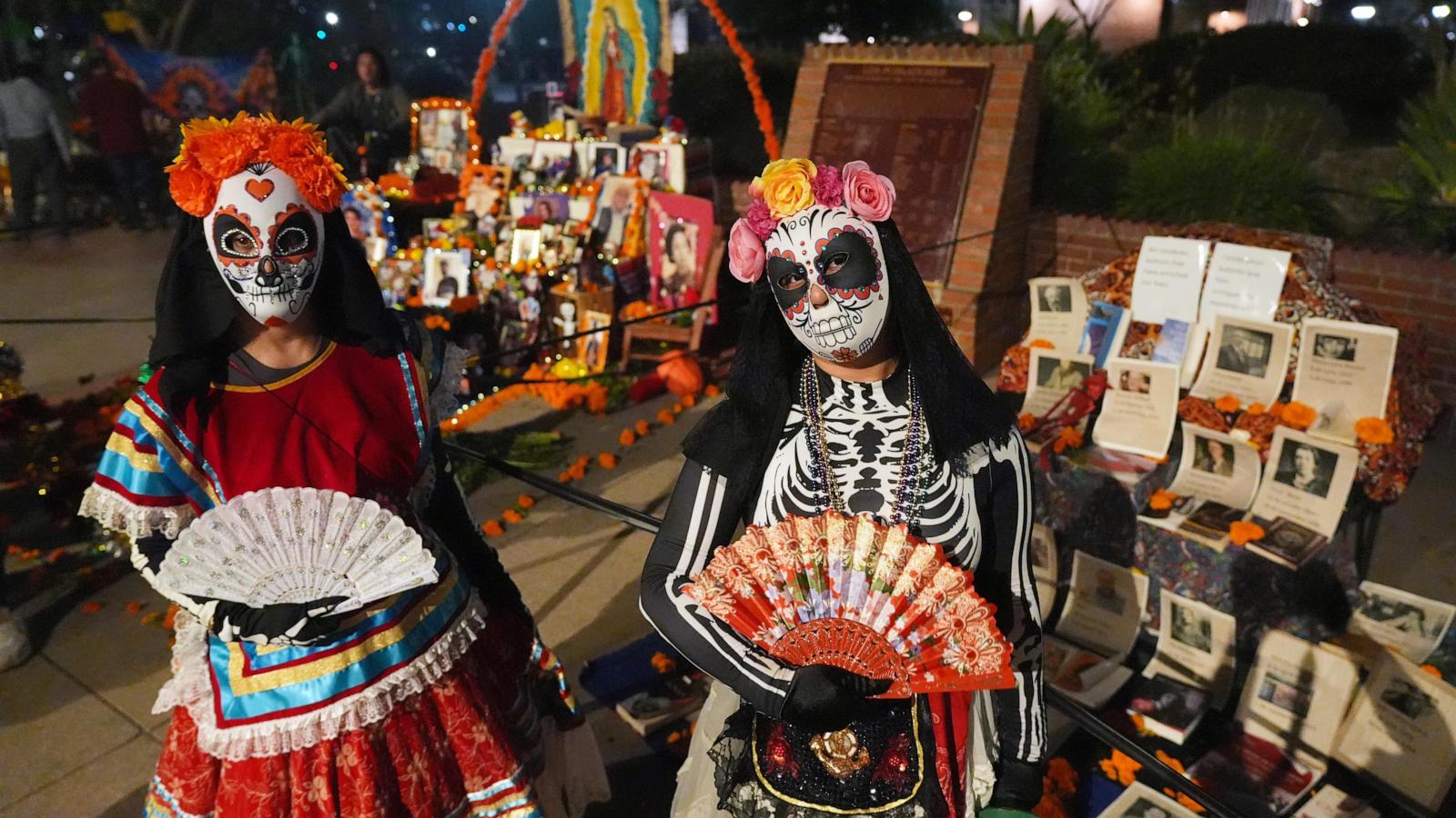 Mexican Americans balance tradition and modernity in Day of the Dead celebrations