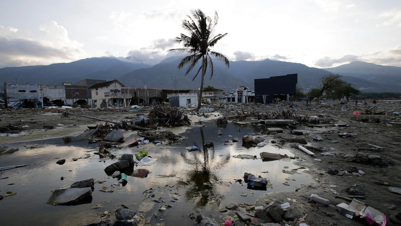 Released 911 calls reveal desperate pleas and tragic outcomes during Texas Hill Country flood