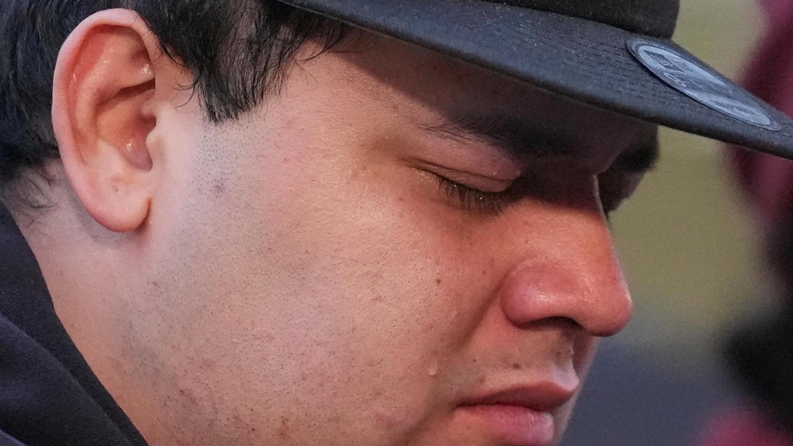 Abrego Garcia won release from detention. He must check in with immigration officials 14 hours later