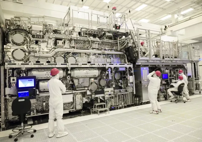 ASML slashes 1,700 jobs even as demand for chipmaking machines hits record highs