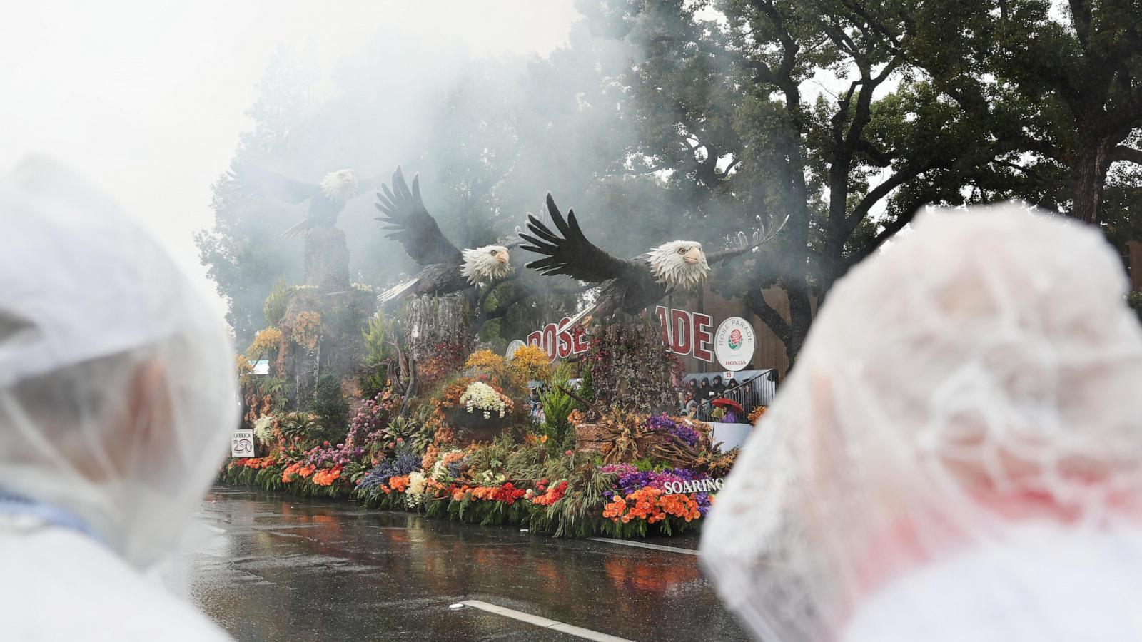 Rain soaks Rose Parade in California and snow squalls hit Midwest and Northeast on first day of 2026