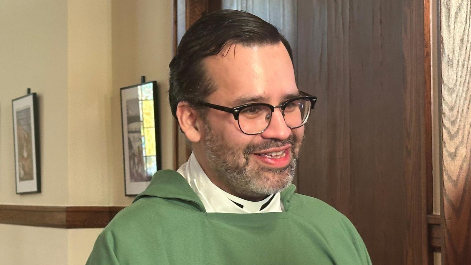 A Minneapolis church holds a service of 'Lament and Hope' amid fears over immigration crackdown