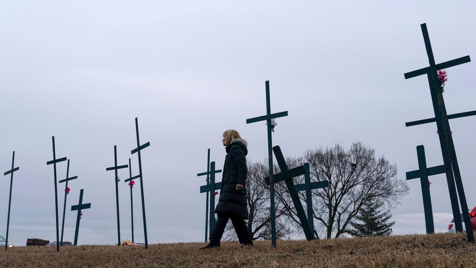 NTSB to highlight what led to a deadly midair collision near Washington, DC, at daylong hearing