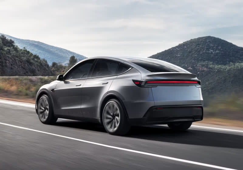 Tesla expands the Model Y lineup with a lower-priced AWD option