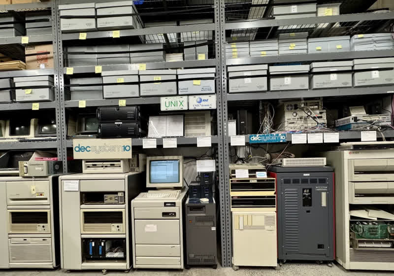 The Interim Computer Museum puts 28 classic computer systems on the internet for you to try