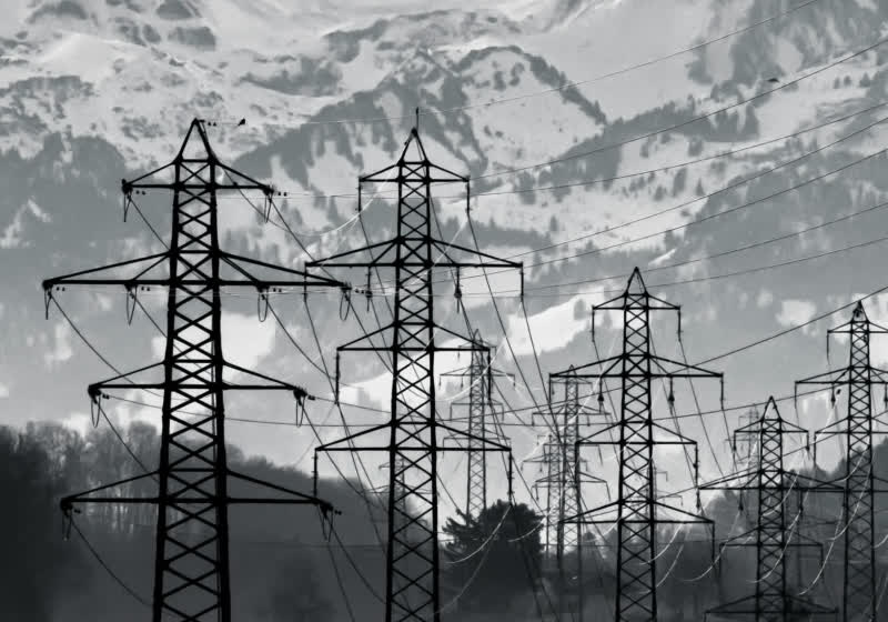 US grid battery storage hits record, even as clean energy incentives are rolled back