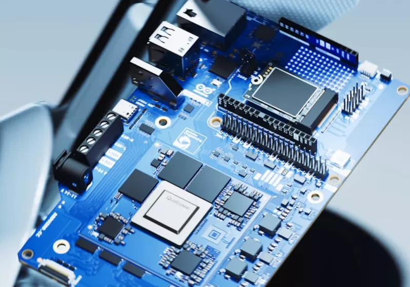 Arduino Ventuno Q marks Qualcomm's entry into offline AI and robotics