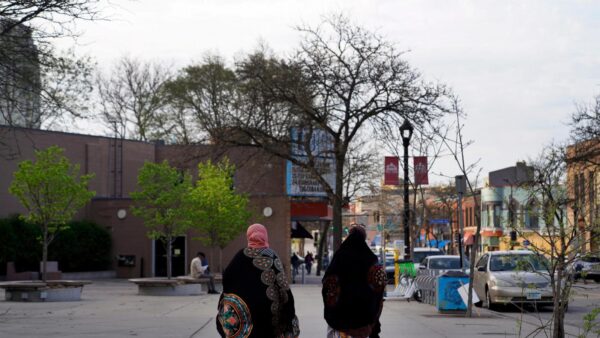 US judge pauses termination of deportation protections for some Somali immigrants