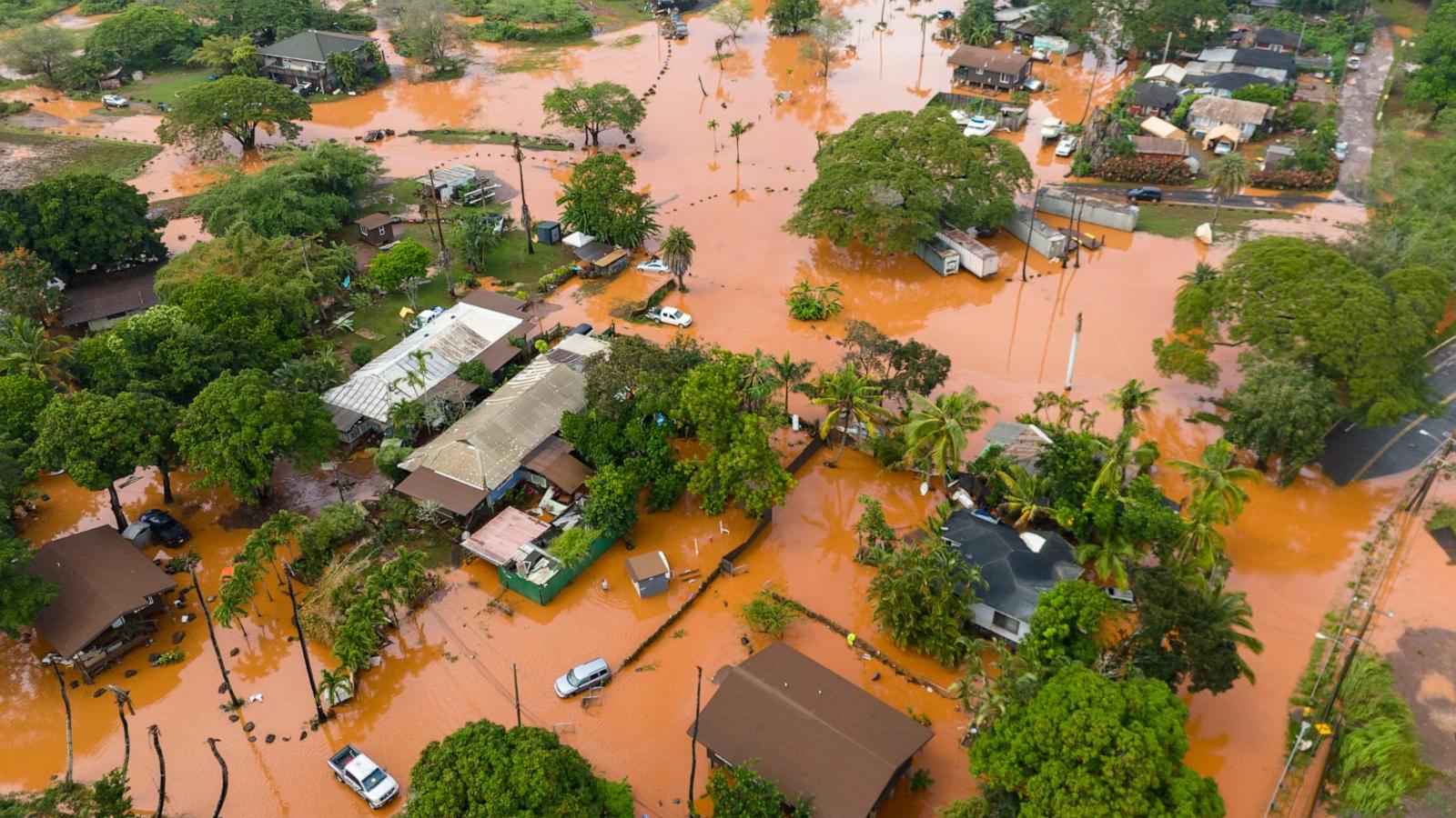 Hawaii suffers its worst flooding in 20 years and forecasters warn more rain is coming