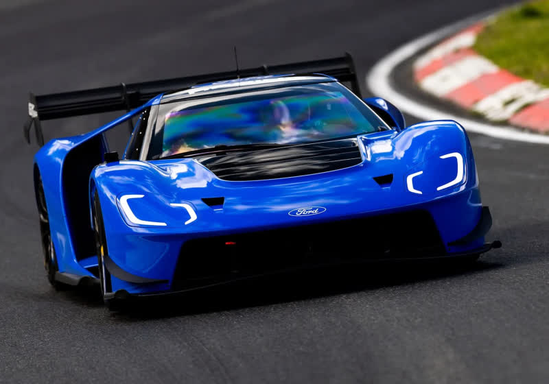 Ford GT Mk IV sets Nürburgring record for gas-powered cars