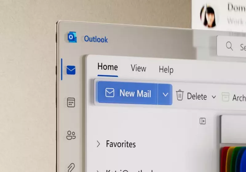Humanity returns to the Moon, but Outlook still doesn't work