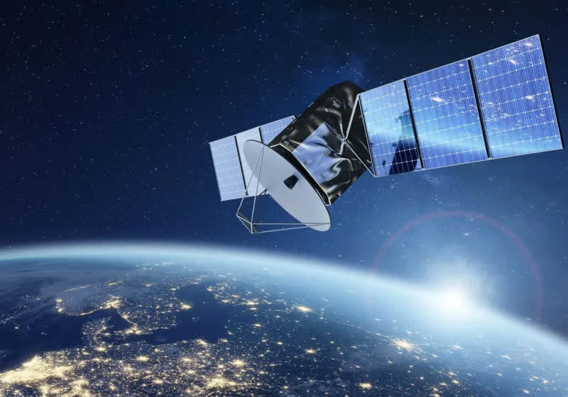 Amazon purchases Globalstar for $11.6B to expand its low Earth orbit satellite network