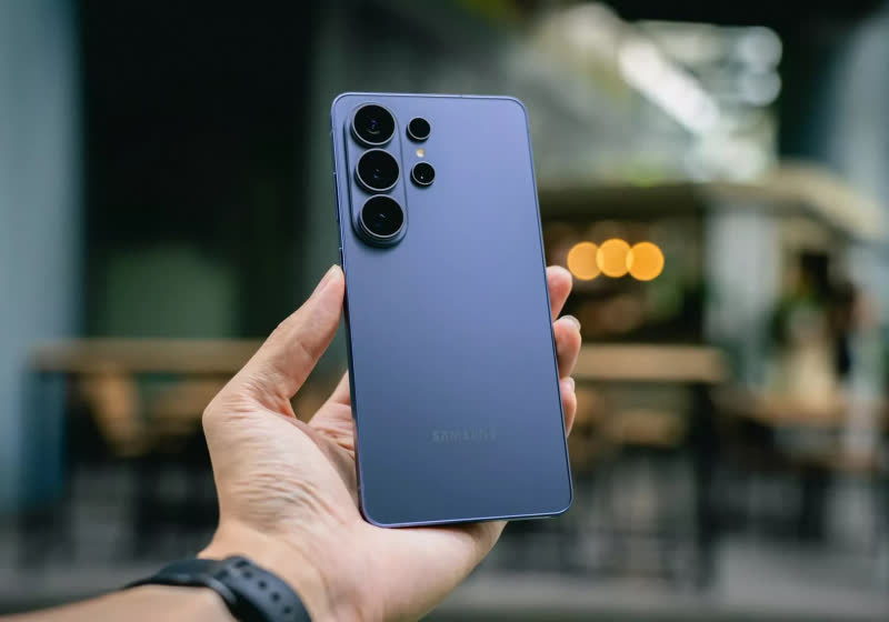 Samsung phone division could post its first ever loss as AI drives memory costs higher