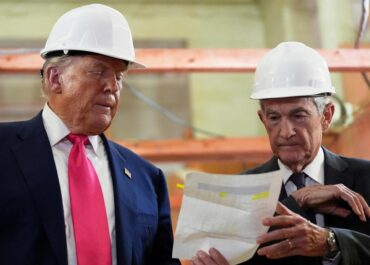 Federal prosecutors turned away from Federal Reserve building, as Trump threatens to fire Powell