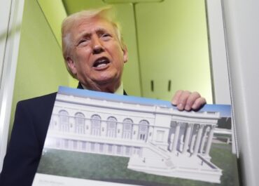 Trump rails against court decision that once again stalls his White House ballroom project