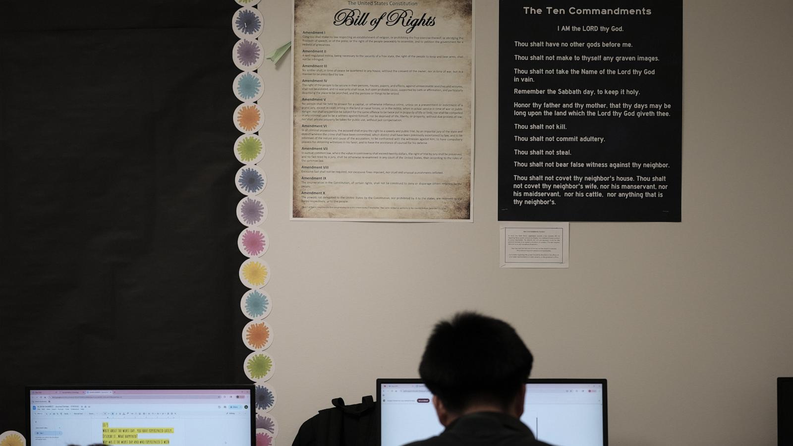 Texas can require schools to display Ten Commandments in classrooms, court rules